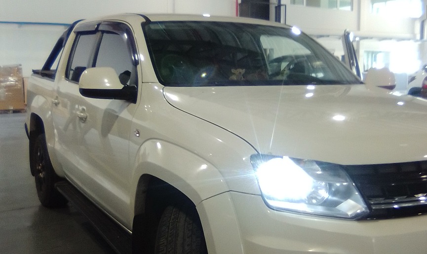 Volkswagen Amarok miniatura 8
